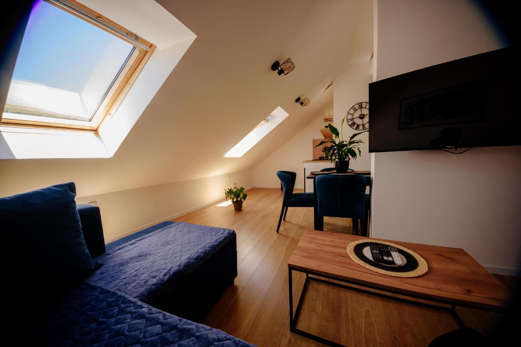 Loft Apart Pluzine Exterior photo